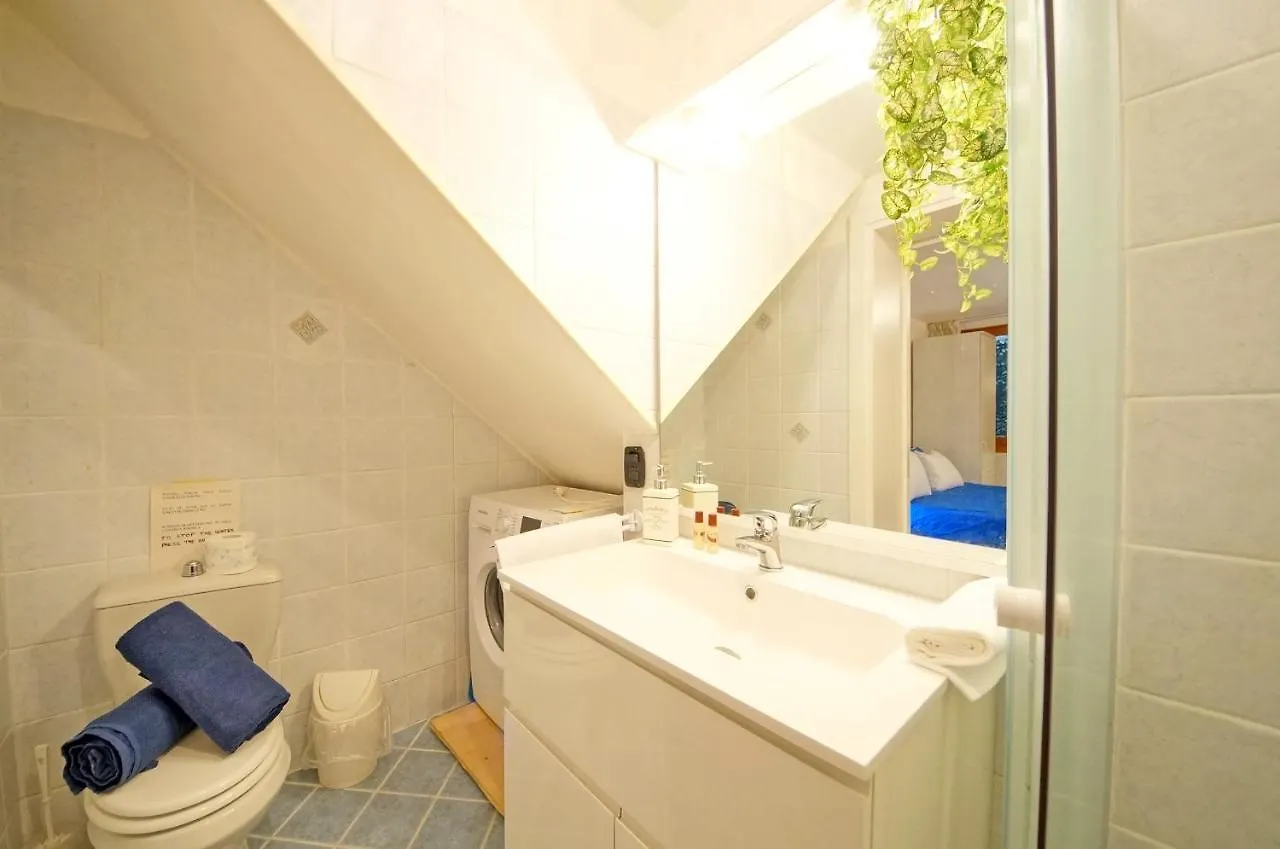 Dolcevita Apartments N. 481 Biennale Venice Italy